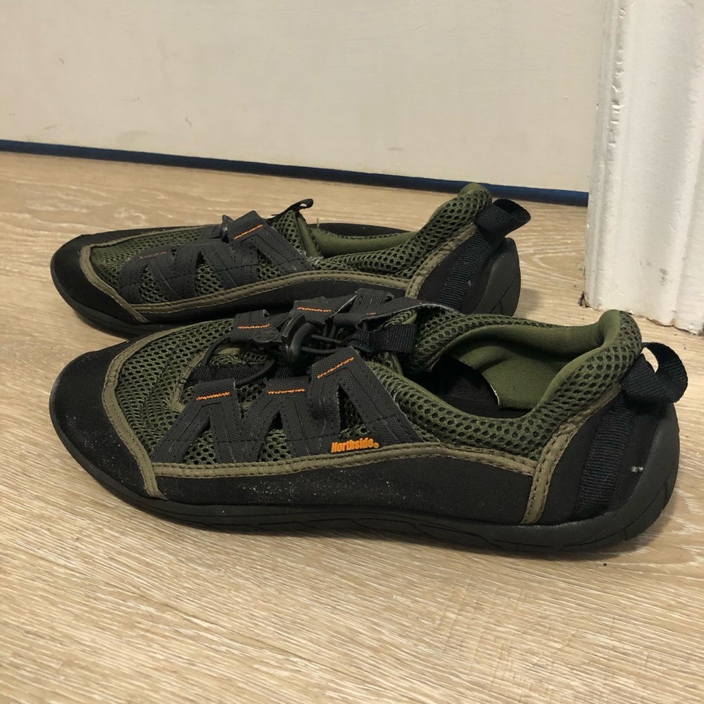 Northside ladies summer shoes sandals size 9